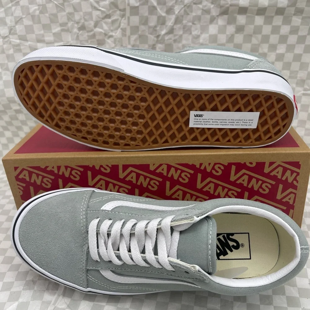 Vans WMNS Old Skool
Color Theory Pure Grey
VN000CR5EPO Sneakers - Picture 3 of 16